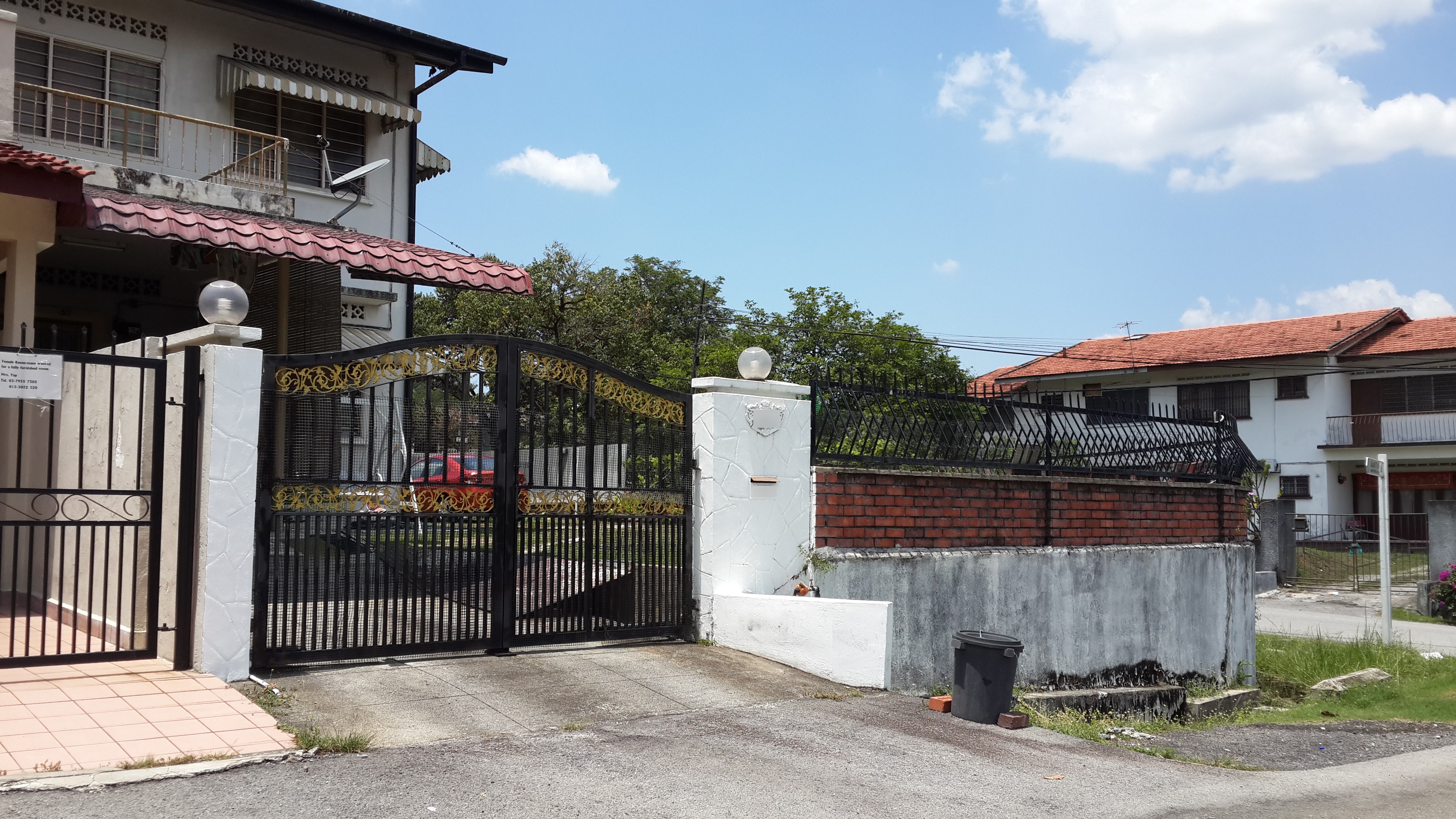 2 Storey Terrace Link Corner for Sale in Section 17 Petaling Jaya (Rebuild Potential)
